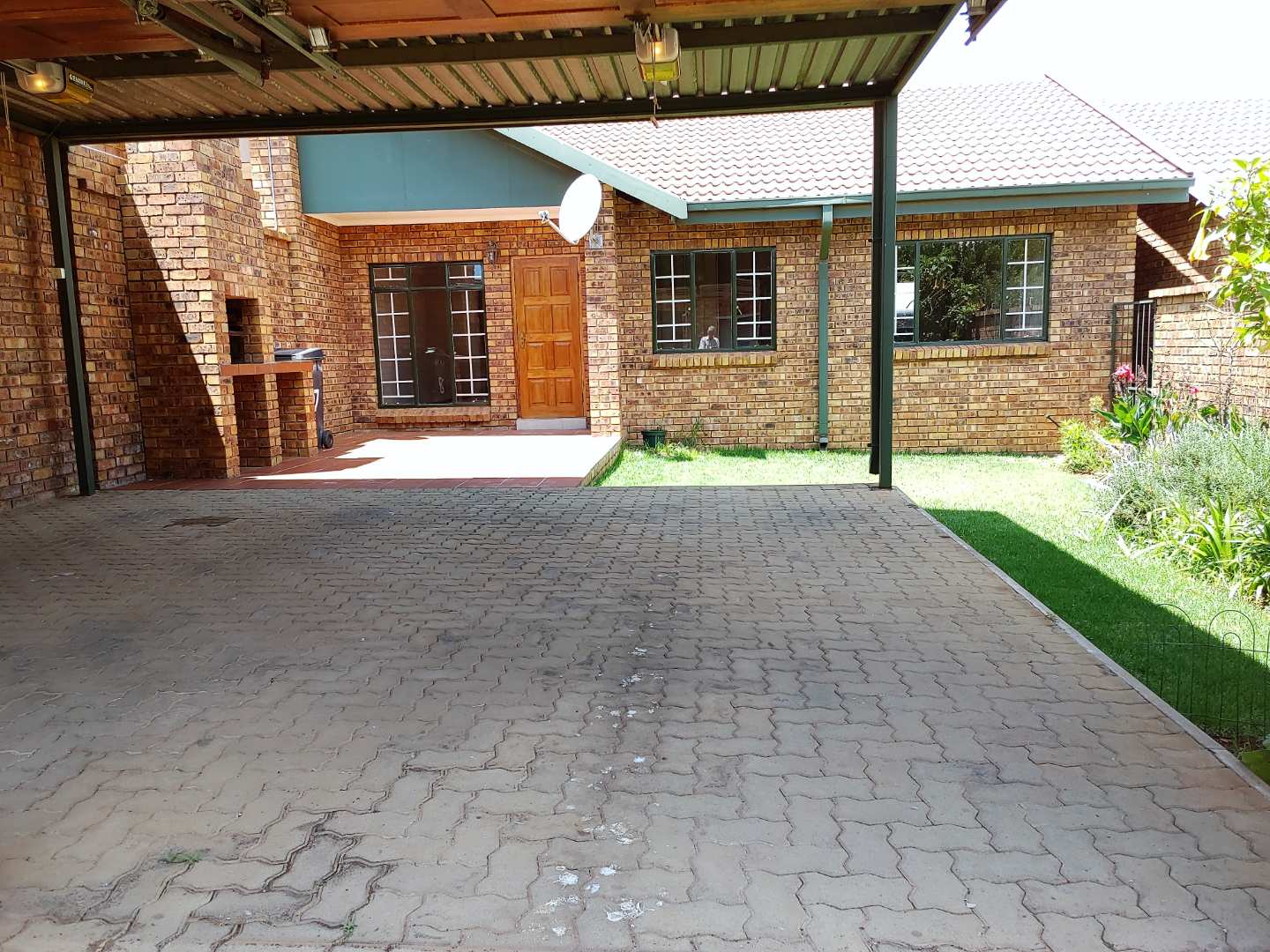 To Let 2 Bedroom Property for Rent in Elardus Park Gauteng