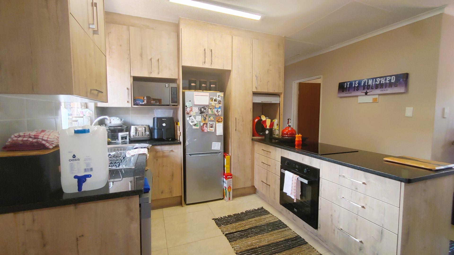 To Let 2 Bedroom Property for Rent in Elardus Park Gauteng