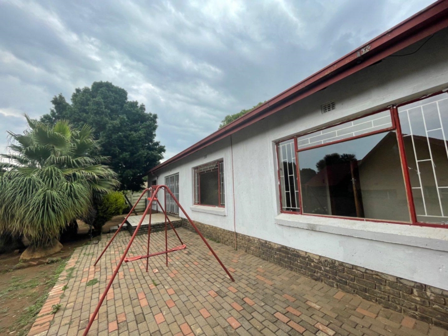 To Let 3 Bedroom Property for Rent in Birchleigh North Gauteng