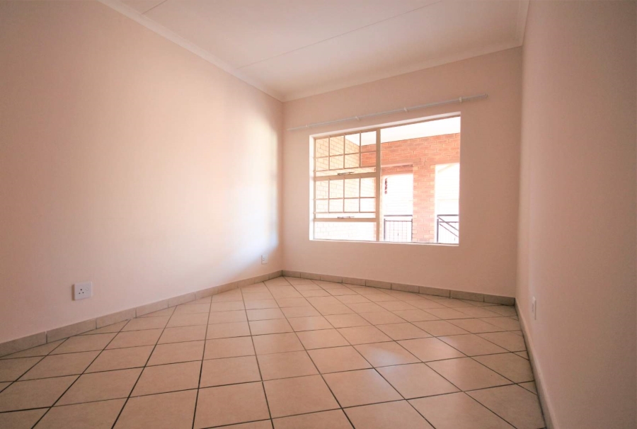 To Let 2 Bedroom Property for Rent in Hazeldean Gauteng