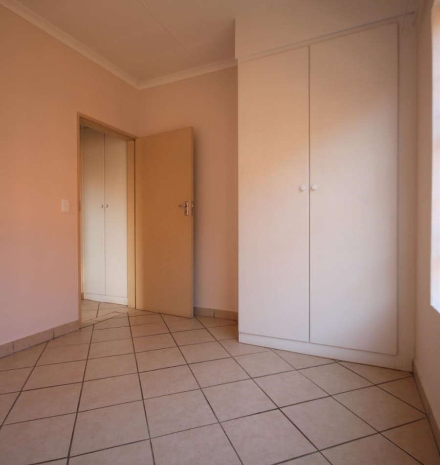 To Let 2 Bedroom Property for Rent in Hazeldean Gauteng