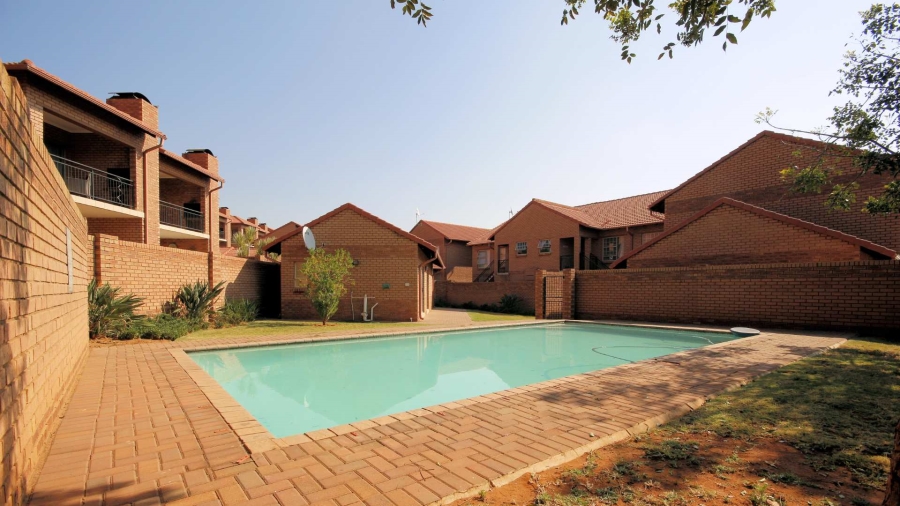 To Let 2 Bedroom Property for Rent in Hazeldean Gauteng