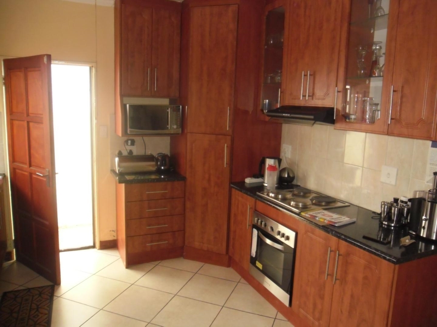 To Let 3 Bedroom Property for Rent in Roodekop Gauteng