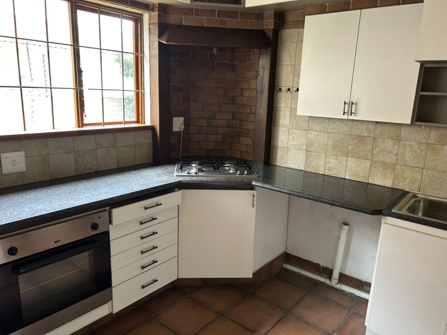 To Let 3 Bedroom Property for Rent in New Redruth Gauteng