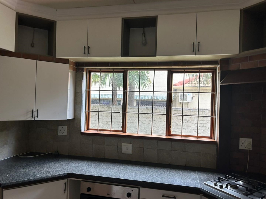 To Let 3 Bedroom Property for Rent in New Redruth Gauteng