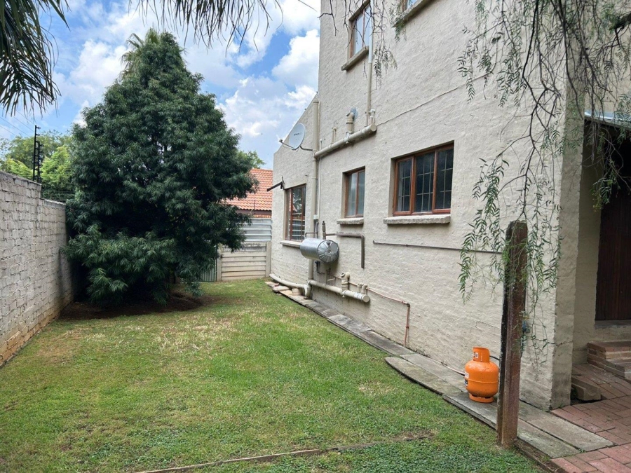 To Let 3 Bedroom Property for Rent in New Redruth Gauteng