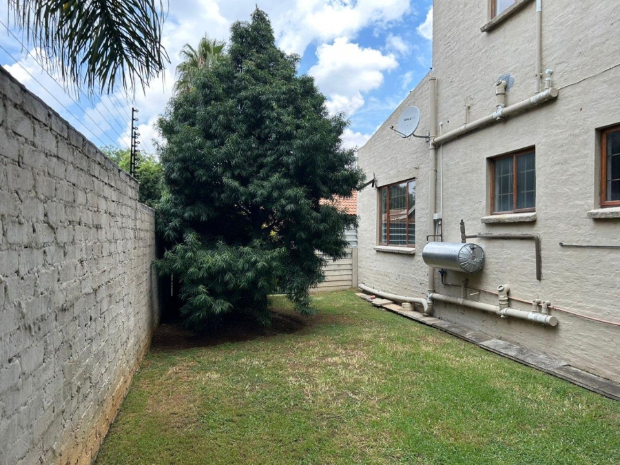 To Let 3 Bedroom Property for Rent in New Redruth Gauteng