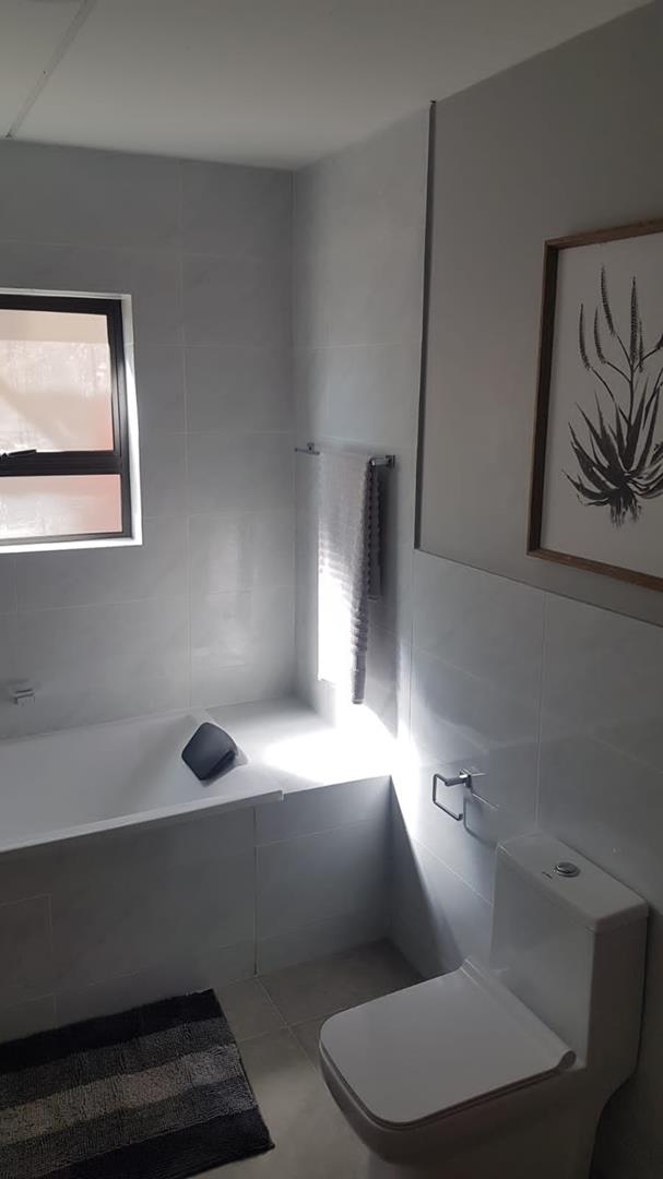 2 Bedroom Property for Sale in Brentwood Park Gauteng