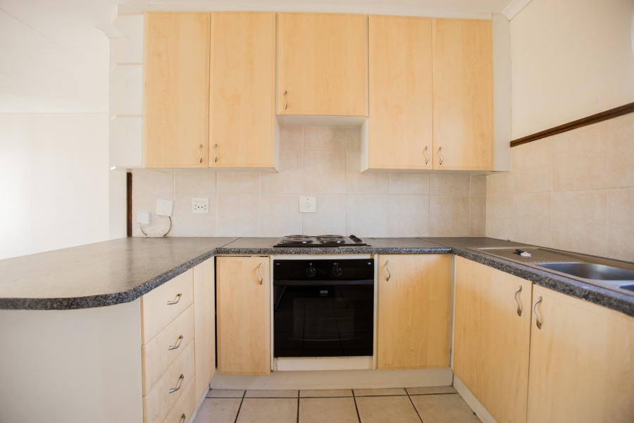 To Let 2 Bedroom Property for Rent in Olympus AH Gauteng