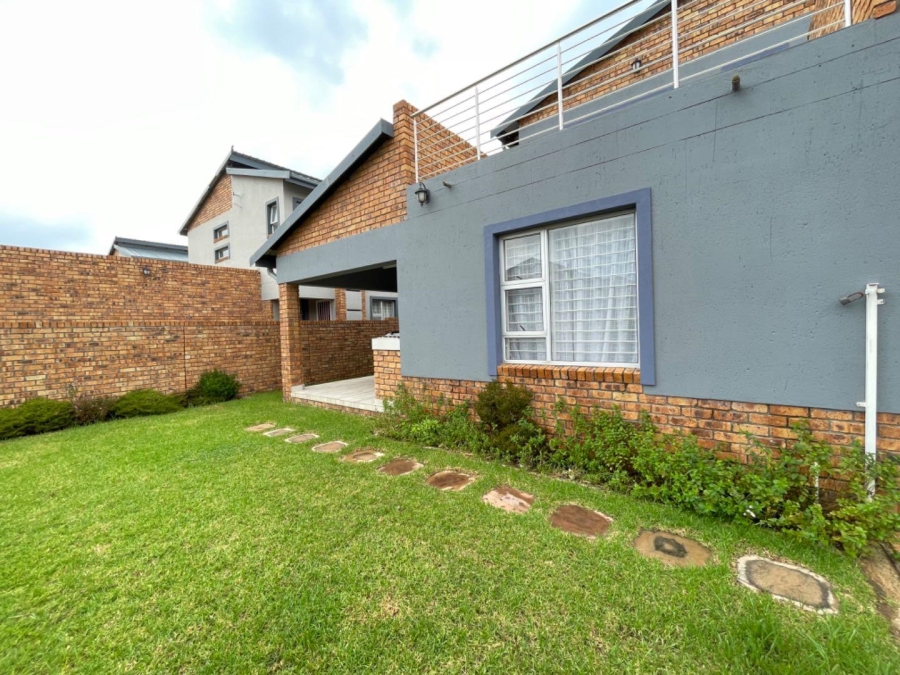 4 Bedroom Property for Sale in Pomona Gauteng