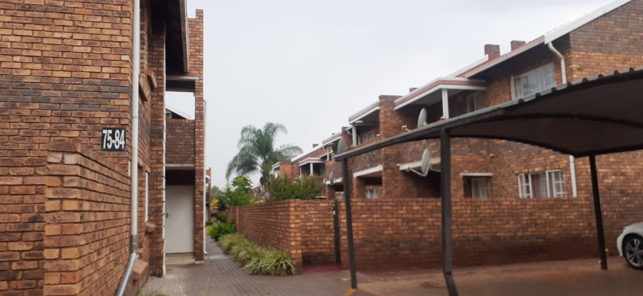 2 Bedroom Property for Sale in Clarina Gauteng