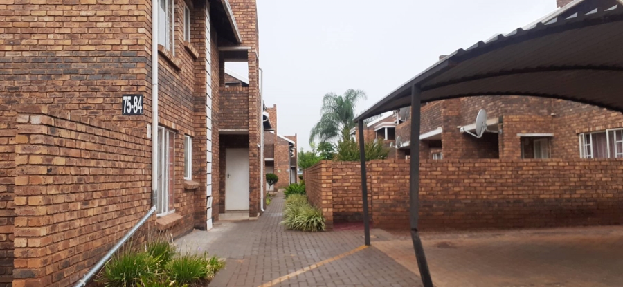 2 Bedroom Property for Sale in Clarina Gauteng