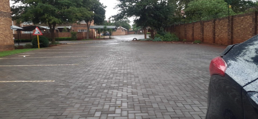 2 Bedroom Property for Sale in Clarina Gauteng