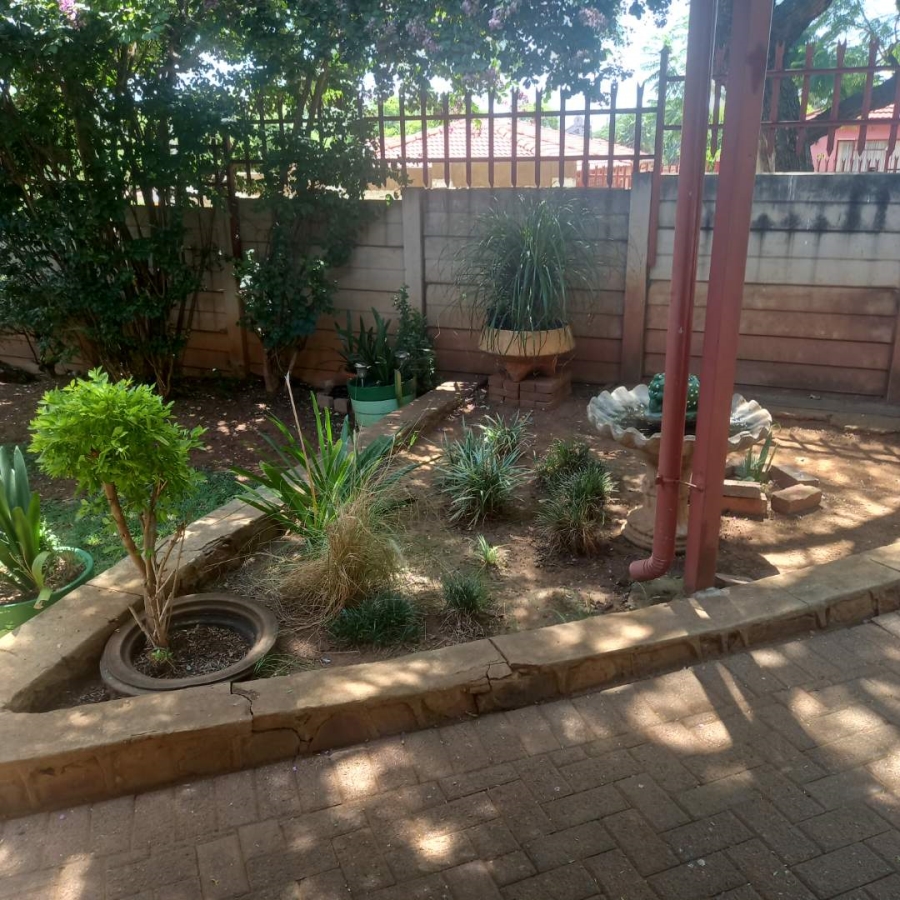 4 Bedroom Property for Sale in Proclamation Hill Gauteng