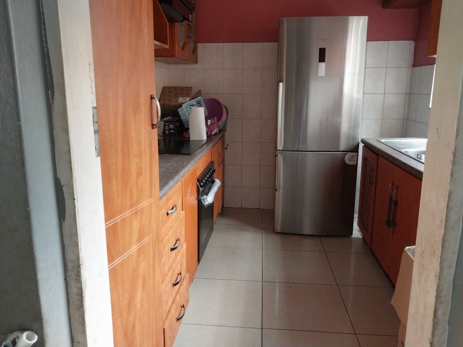 2 Bedroom Property for Sale in Silverton Gauteng