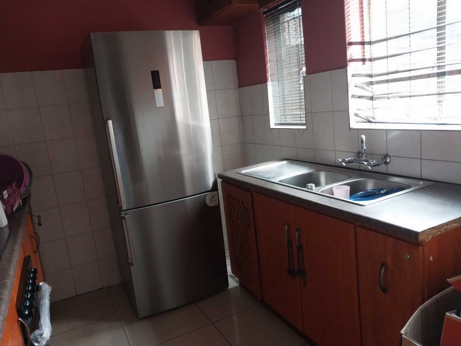 2 Bedroom Property for Sale in Silverton Gauteng