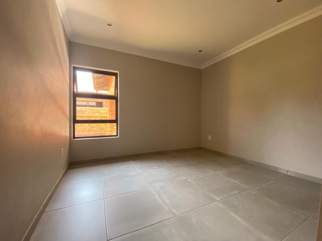 4 Bedroom Property for Sale in Brackenhurst Gauteng