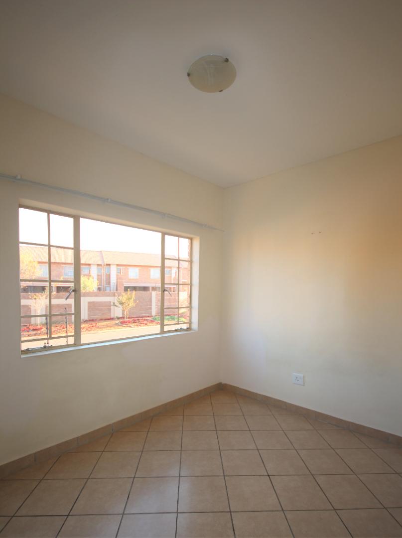 To Let 3 Bedroom Property for Rent in Hazeldean Gauteng