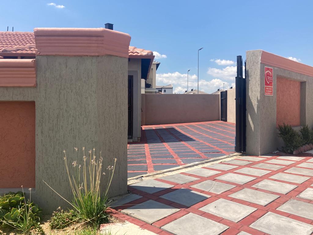 3 Bedroom Property for Sale in Riverside View Gauteng