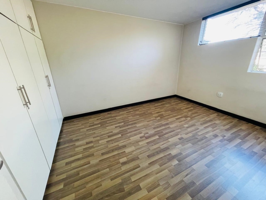 2 Bedroom Property for Sale in Norwood Gauteng