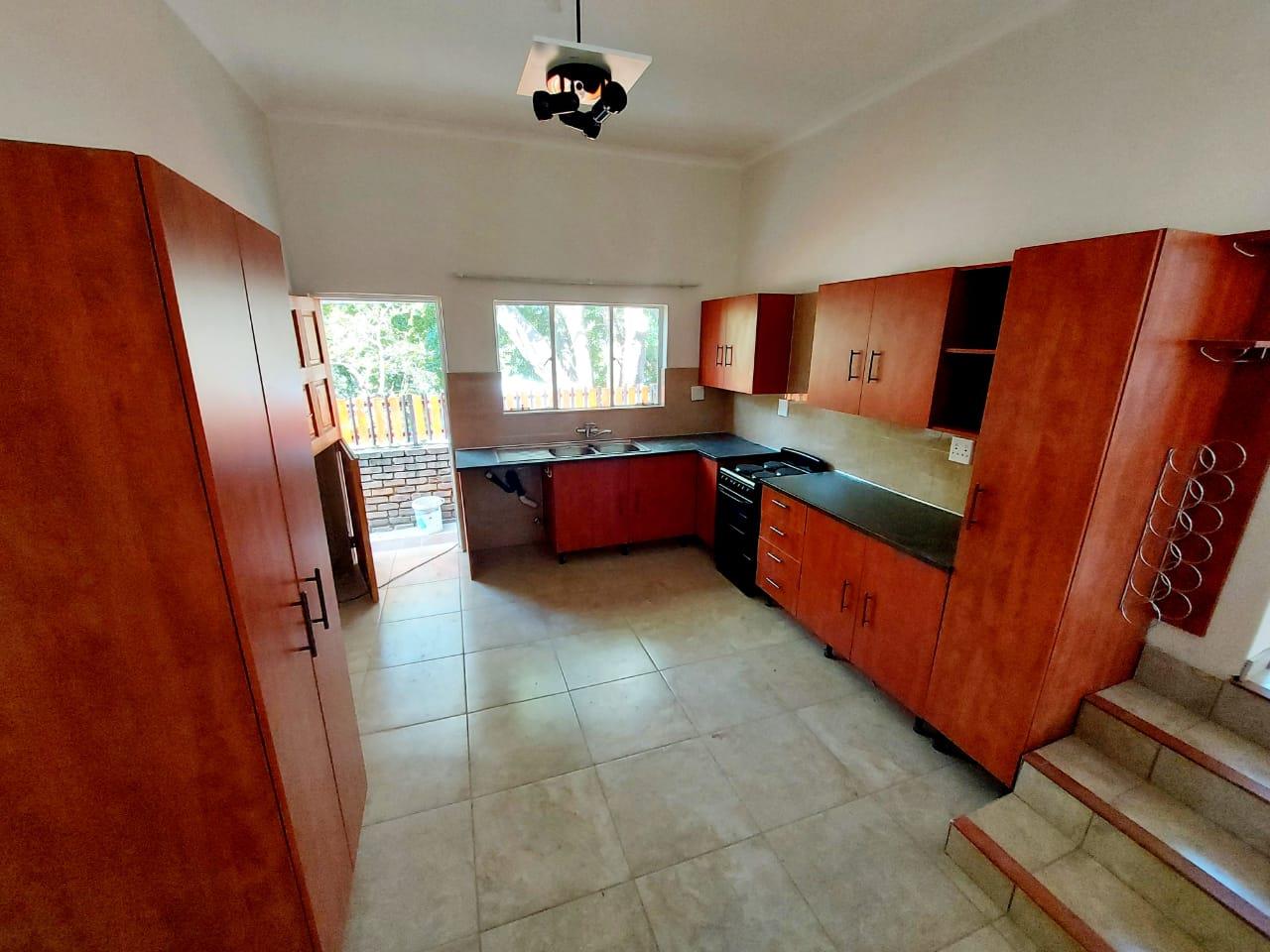 To Let 3 Bedroom Property for Rent in Mountain View Gauteng