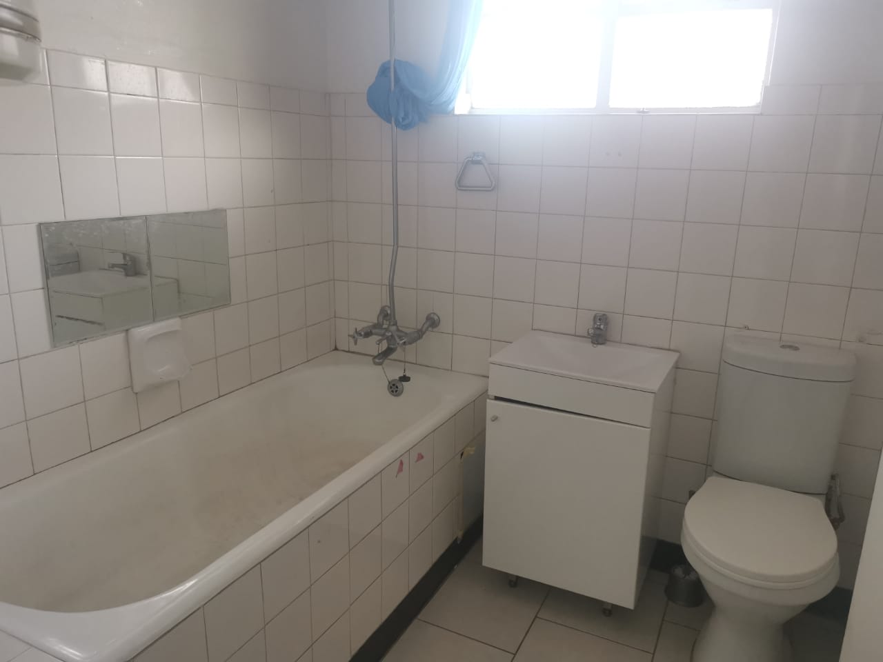 To Let 1 Bedroom Property for Rent in Lambton Gauteng