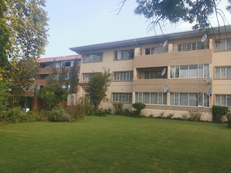 To Let 1 Bedroom Property for Rent in Lambton Gauteng