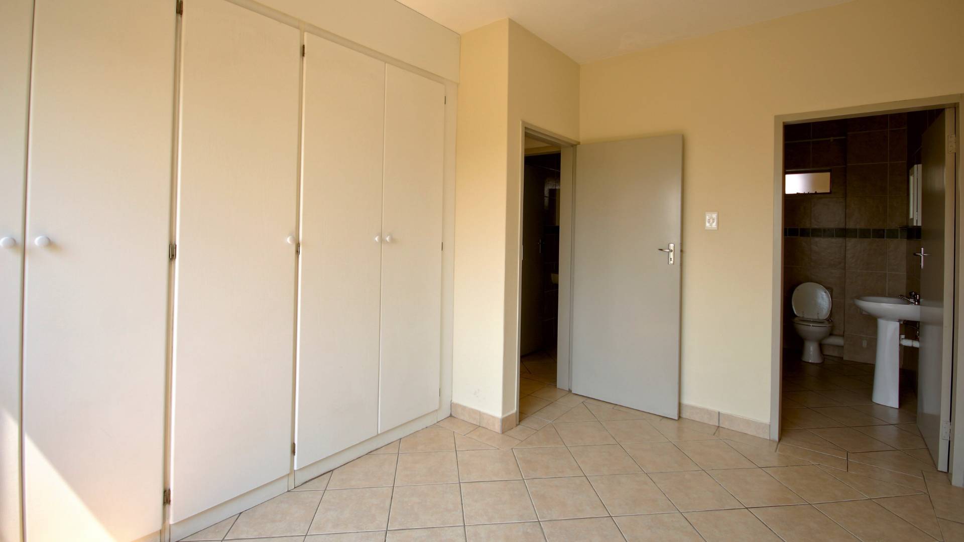 To Let 2 Bedroom Property for Rent in Hazeldean Gauteng