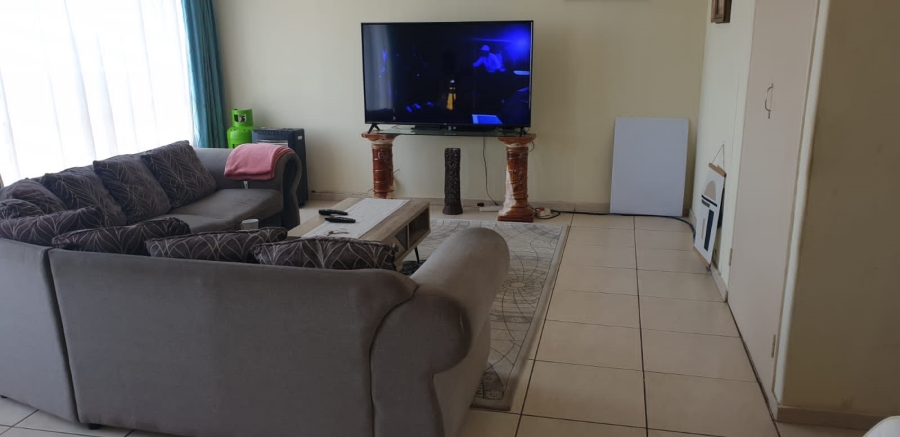 3 Bedroom Property for Sale in La Montagne Gauteng