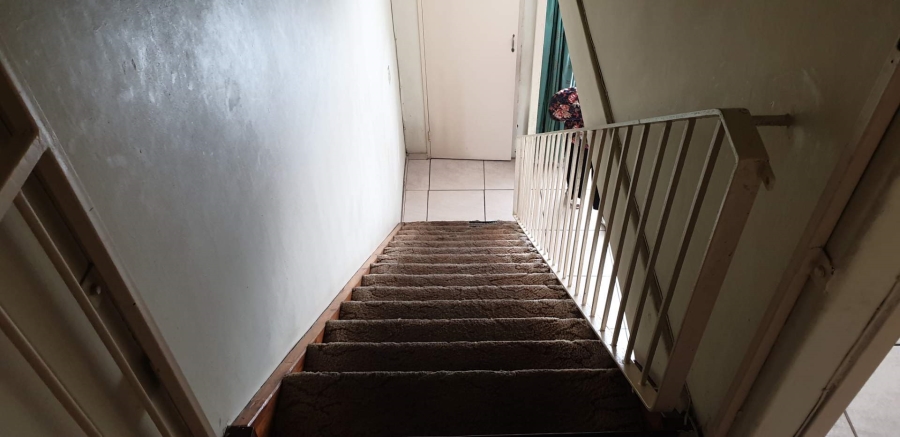 3 Bedroom Property for Sale in La Montagne Gauteng