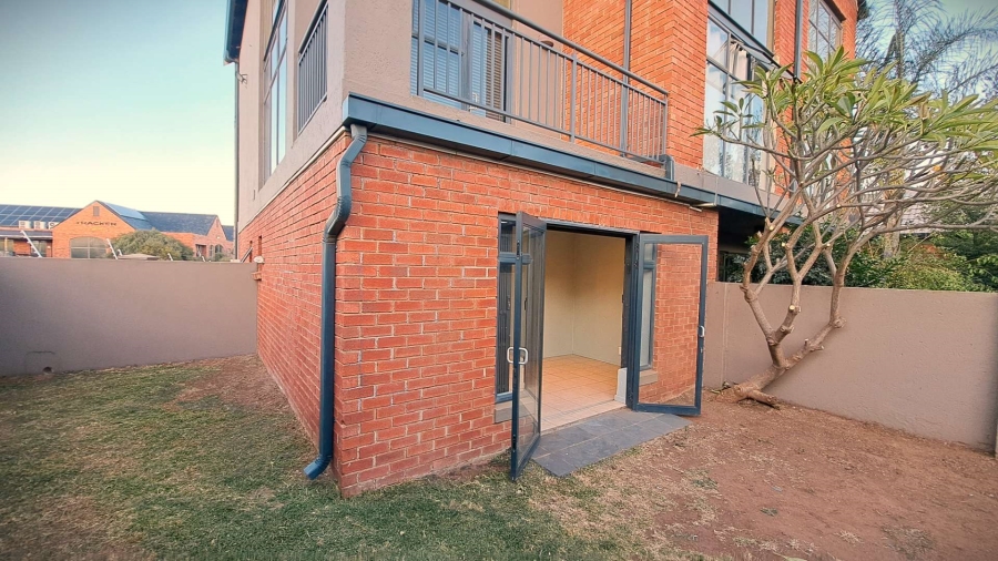 1 Bedroom Property for Sale in Darrenwood Gauteng