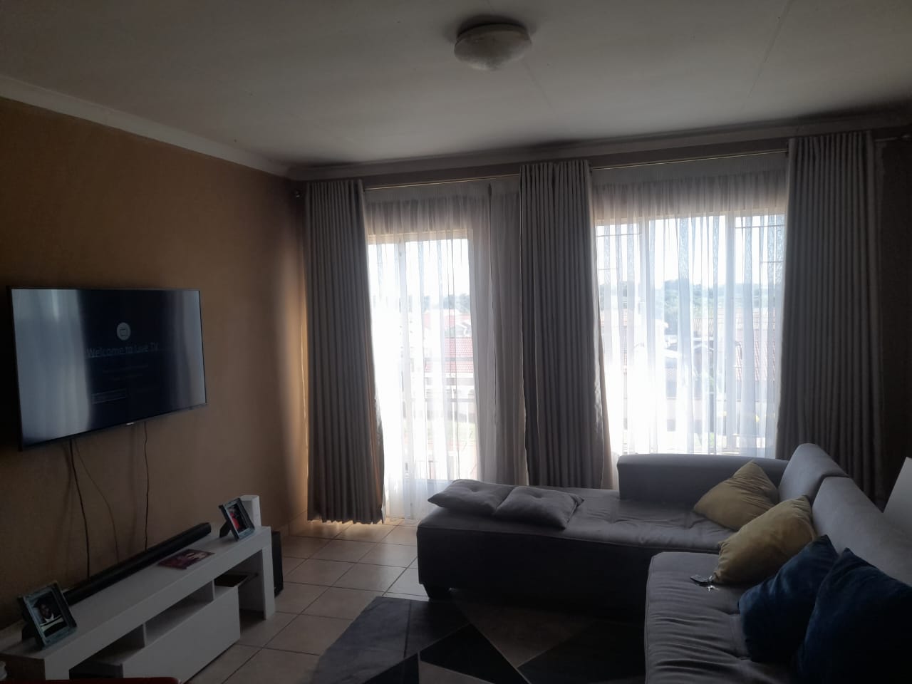 2 Bedroom Property for Sale in The Orchards Gauteng