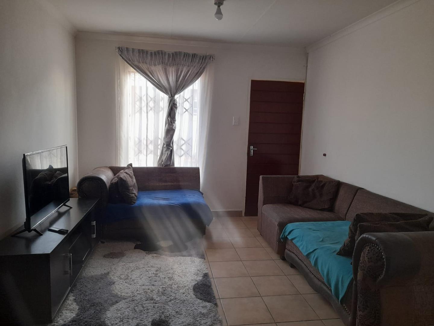 2 Bedroom Property for Sale in Savanna City Gauteng