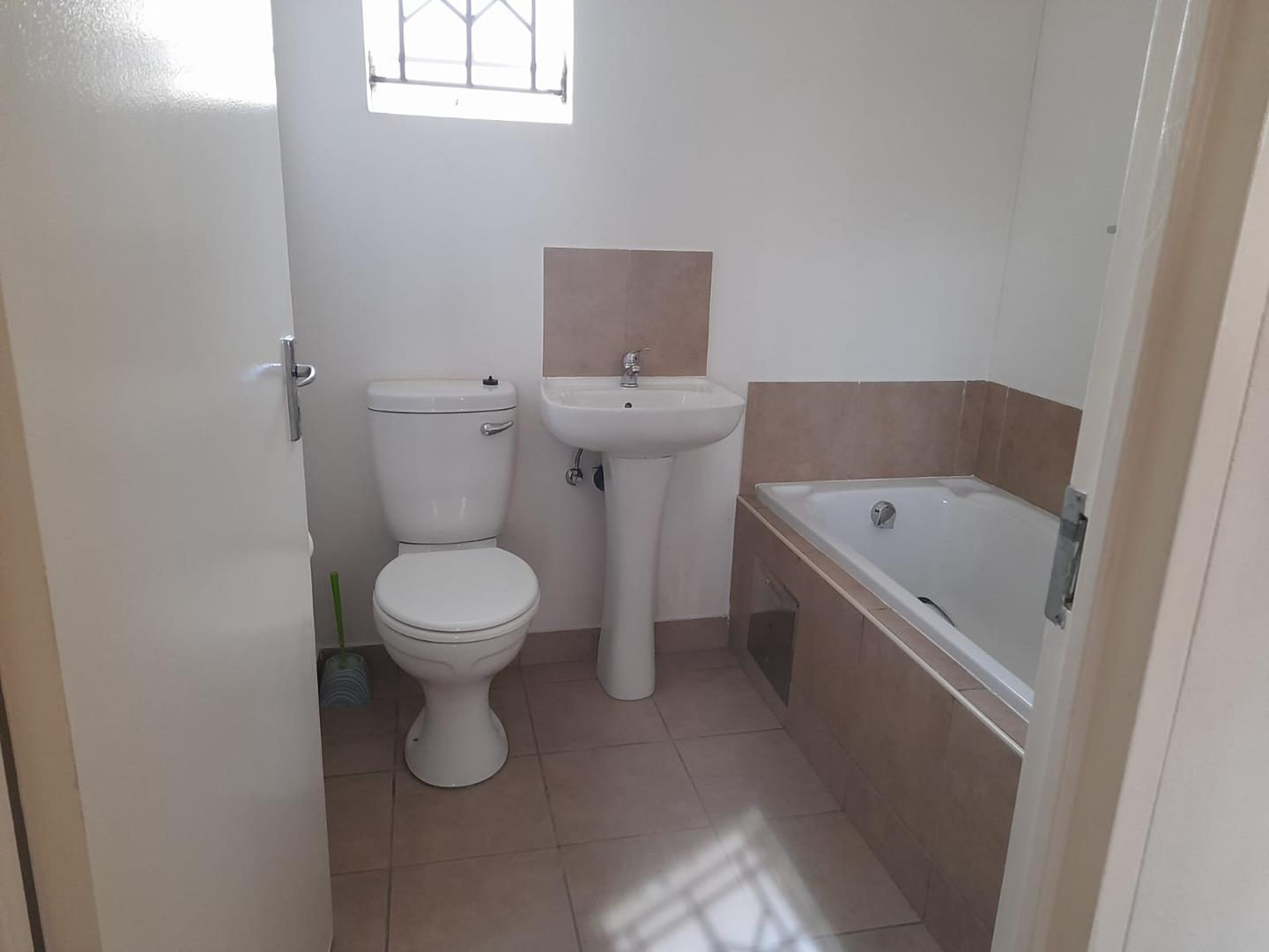 2 Bedroom Property for Sale in Savanna City Gauteng