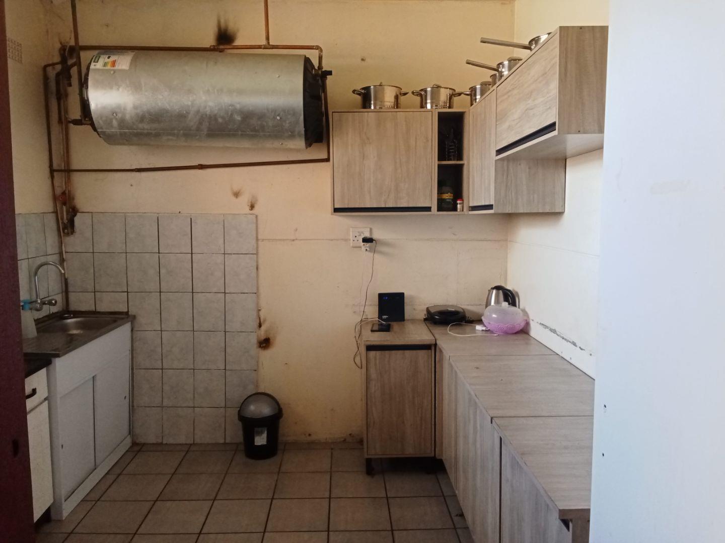 1 Bedroom Property for Sale in Kenilworth Gauteng