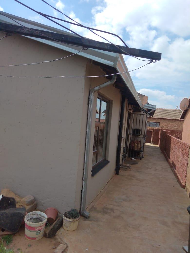 4 Bedroom Property for Sale in Vosloorus Gauteng