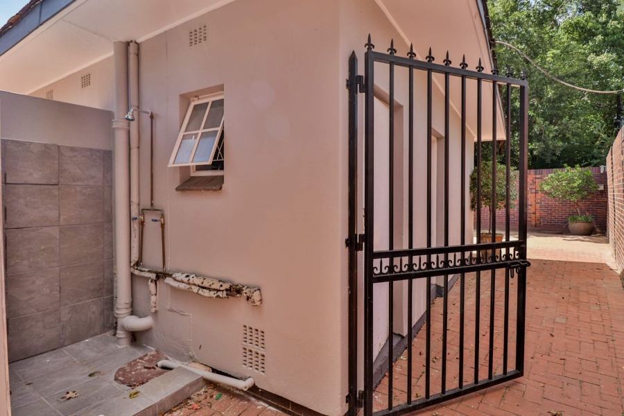 4 Bedroom Property for Sale in Lakefield Gauteng