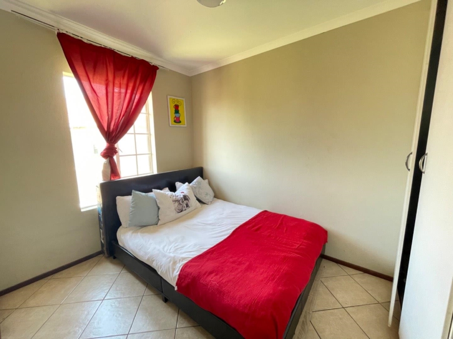 To Let 2 Bedroom Property for Rent in Terenure Gauteng