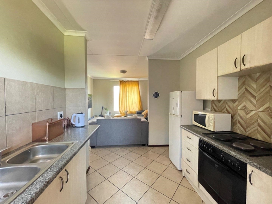 To Let 2 Bedroom Property for Rent in Terenure Gauteng