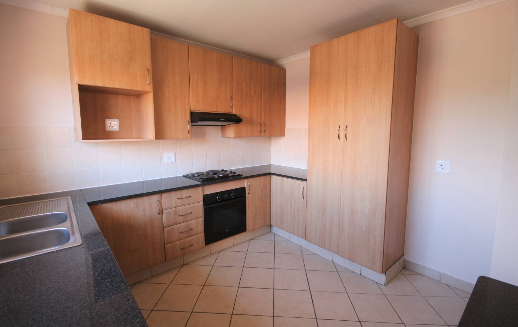 To Let 2 Bedroom Property for Rent in Hazeldean Gauteng