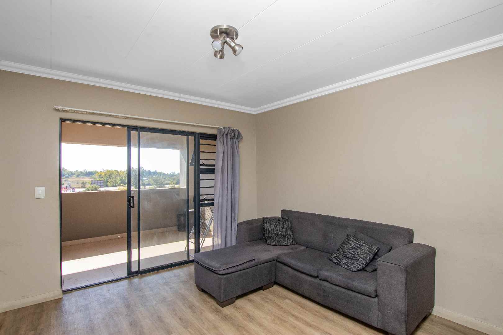 2 Bedroom Property for Sale in Kameeldrift East Gauteng