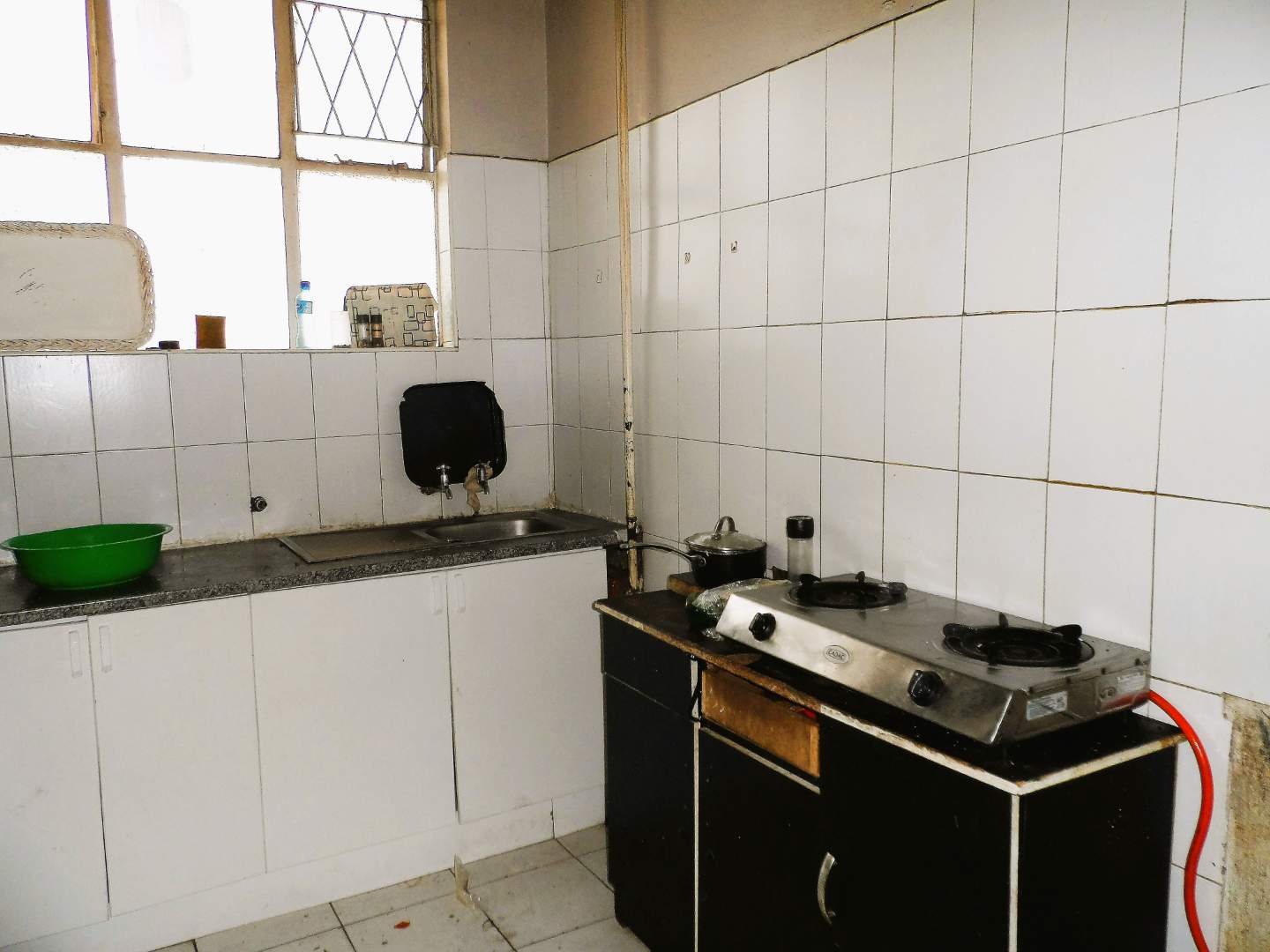 1 Bedroom Property for Sale in Yeoville Gauteng