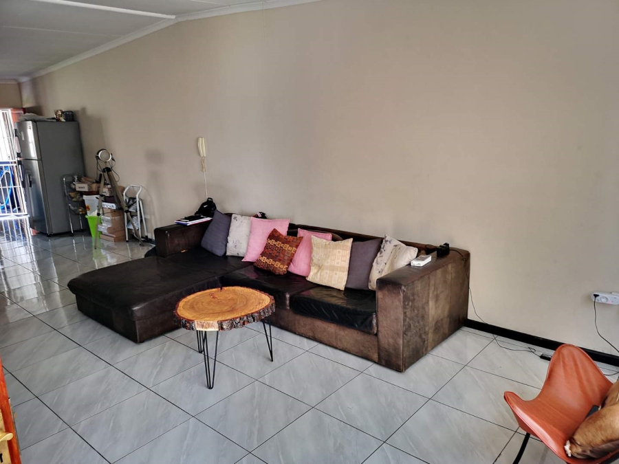 3 Bedroom Property for Sale in Liefde en Vrede Gauteng