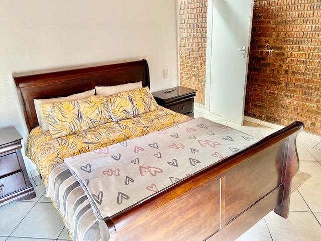 2 Bedroom Property for Sale in The Hill Gauteng