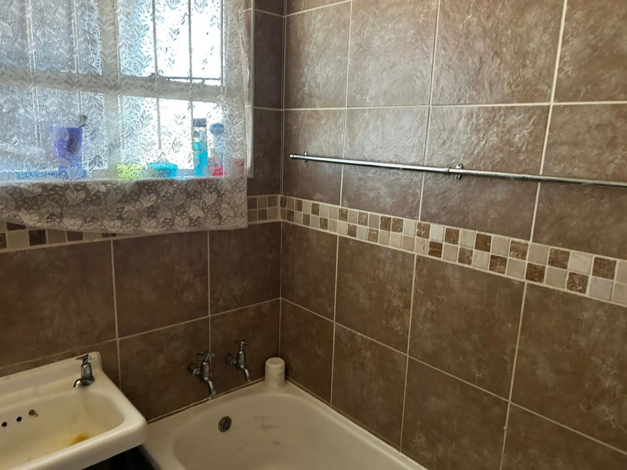 To Let 1 Bedroom Property for Rent in Alberton Gauteng