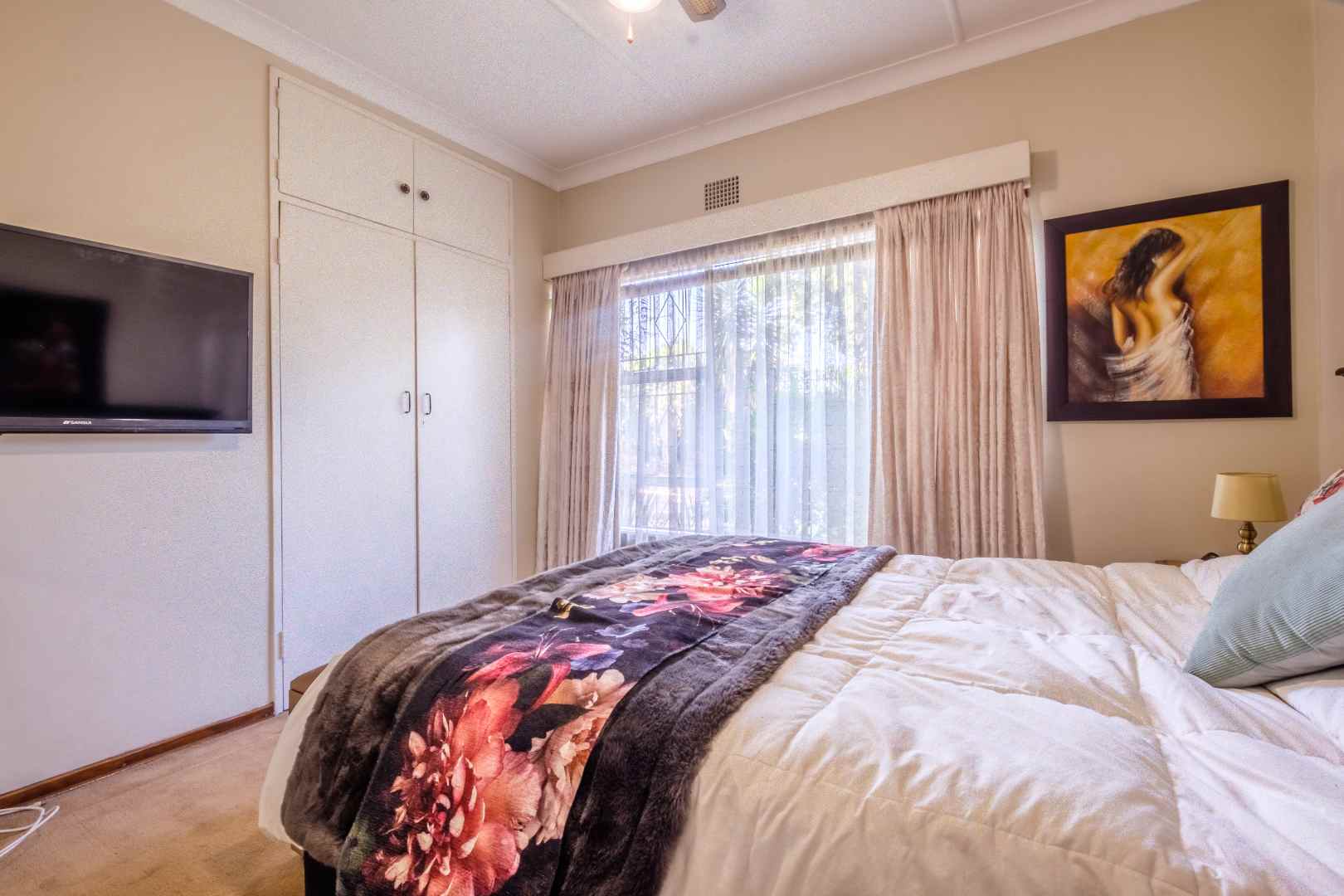 4 Bedroom Property for Sale in Farrar Park Gauteng