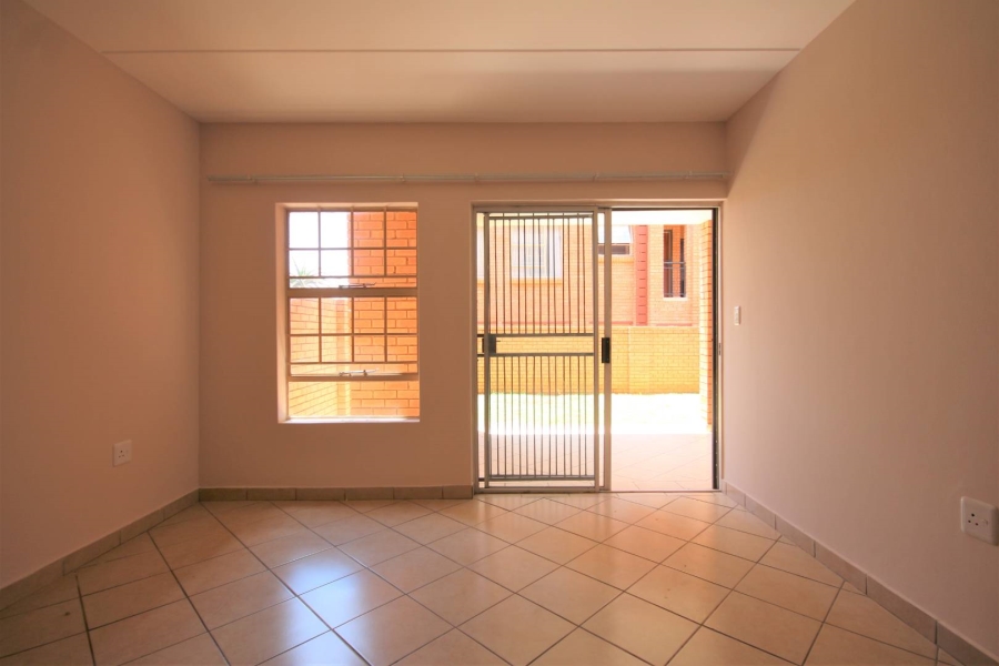 To Let 2 Bedroom Property for Rent in Hazeldean Gauteng