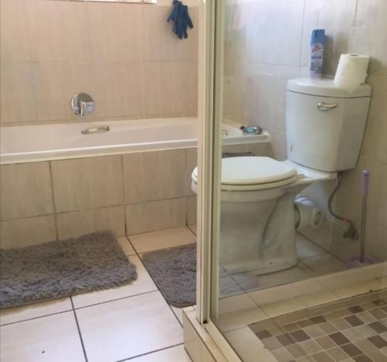 2 Bedroom Property for Sale in Towerby Gauteng