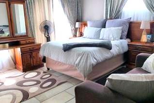 3 Bedroom Property for Sale in Klippoortjie Gauteng
