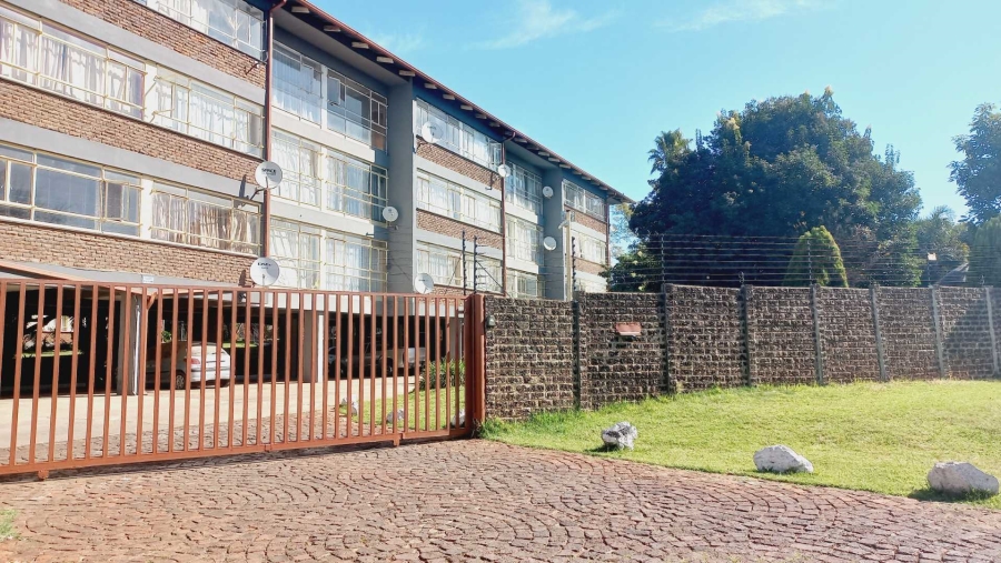 2 Bedroom Property for Sale in Rhodesfield Gauteng